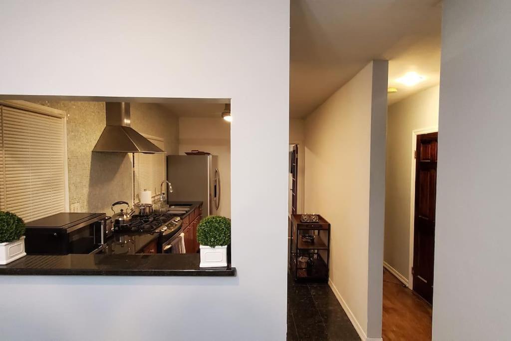Quiet 3 Bedroom Apartment In Private Home New York Bagian luar foto