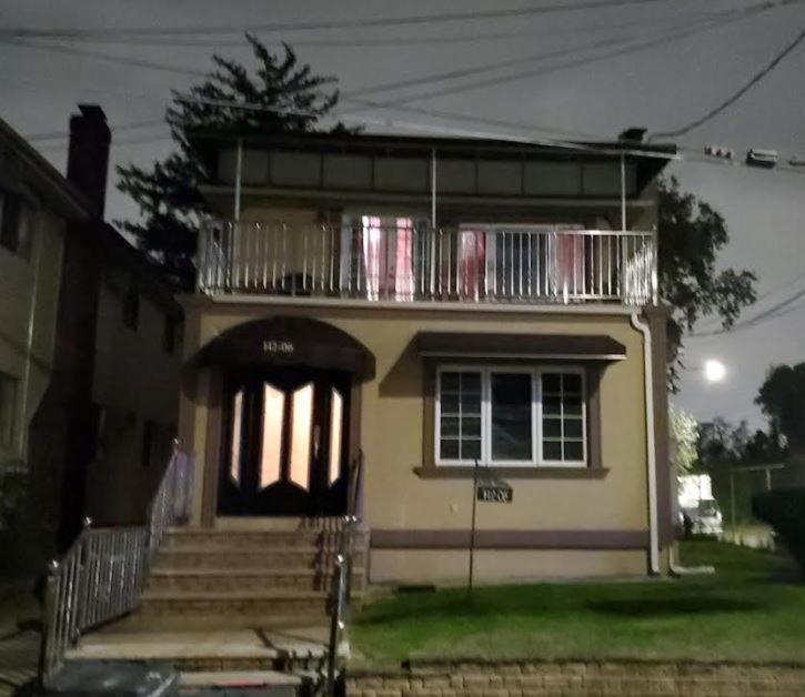 Quiet 3 Bedroom Apartment In Private Home New York Bagian luar foto